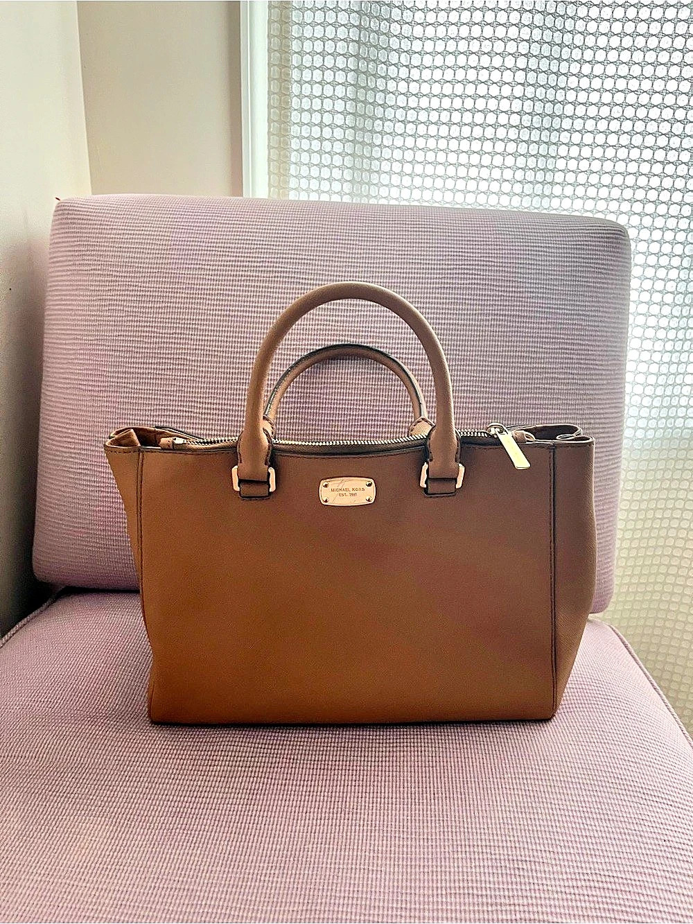 Michael Kors Kellen Medium Saffiano Leather Satchel Bag Acorn Brown Gold Classic